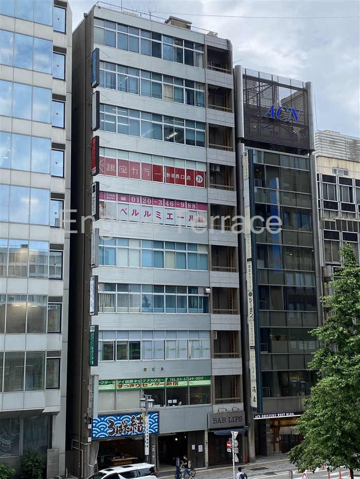 新宿 徒歩3分 構造:鉄骨鉄筋コンクリート造