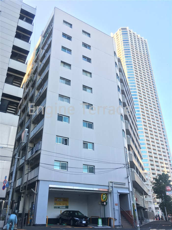 新宿御苑前 徒歩6分 構造:鉄筋コンクリート造
