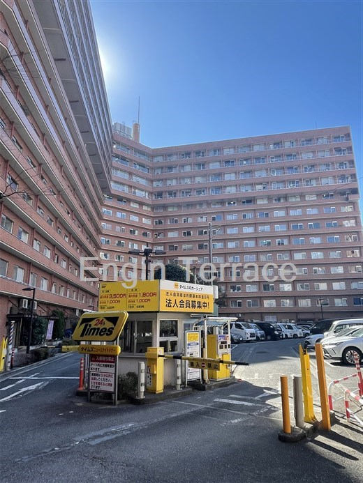 新宿 徒歩7分 構造:鉄骨鉄筋コンクリート造