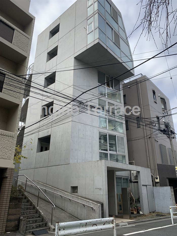 広尾 徒歩11分 構造:鉄筋コンクリート造