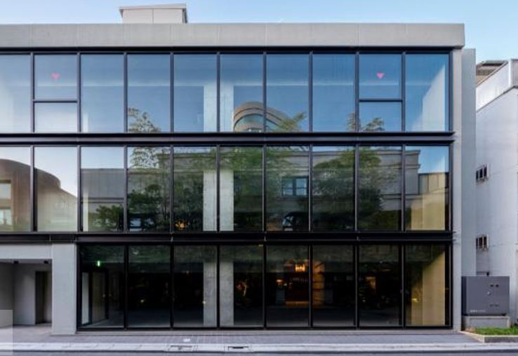 表参道 徒歩4分 構造:鉄筋コンクリート造