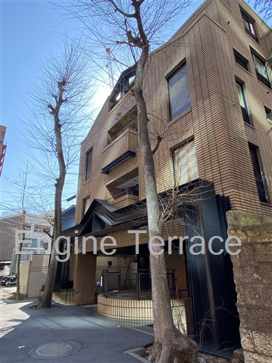 新宿 徒歩5分 構造:鉄筋コンクリート造